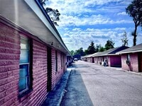 Building Photo - 1825 W Little York Rd