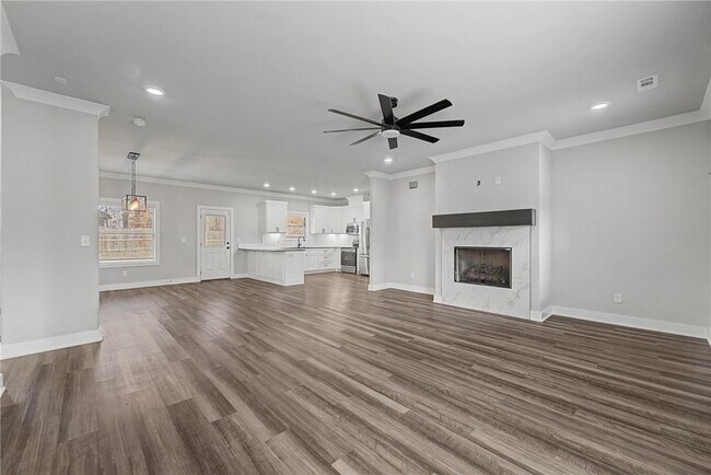 Building Photo - 2 Creetown Ln