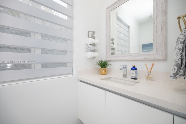 Building Photo - 10366 NW 68th Terrace