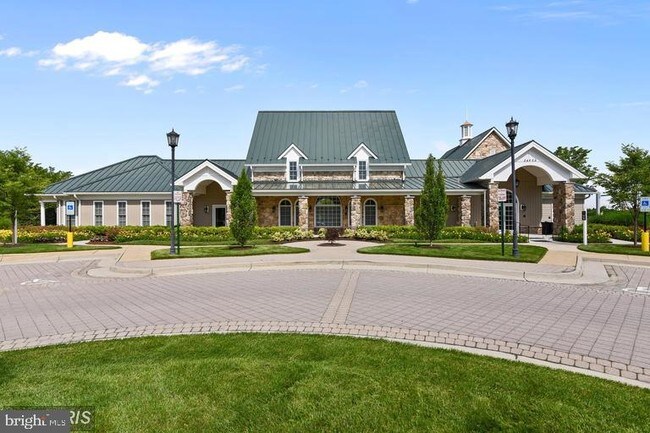 Building Photo - 24673 Nettle Mill Square