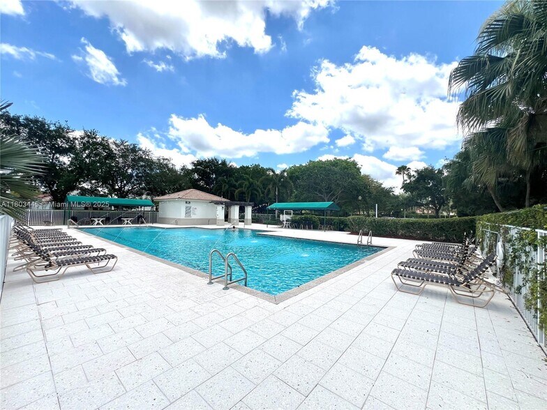 Building Photo - 808 Stanton Dr