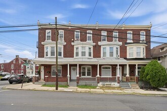 Building Photo - 226 Carlisle