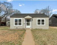 Building Photo - Now accepting Section 8 for 3 bed 1 bath near Wheelock Park