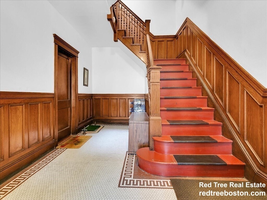 Building Photo - 80 Browne St