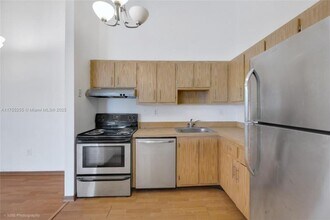 Building Photo - 2 bedroom in North Miami Beach FL 33179