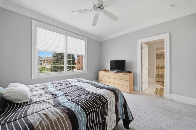 Building Photo - 4013 Lambs Creek Ct