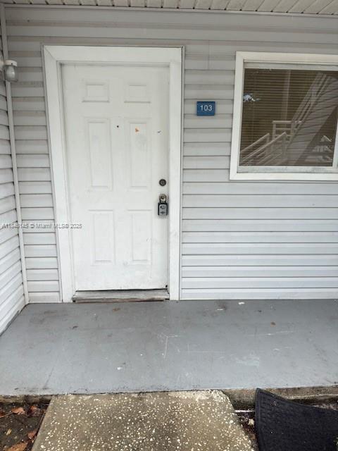 Primary Photo - 3425 NW 44th St