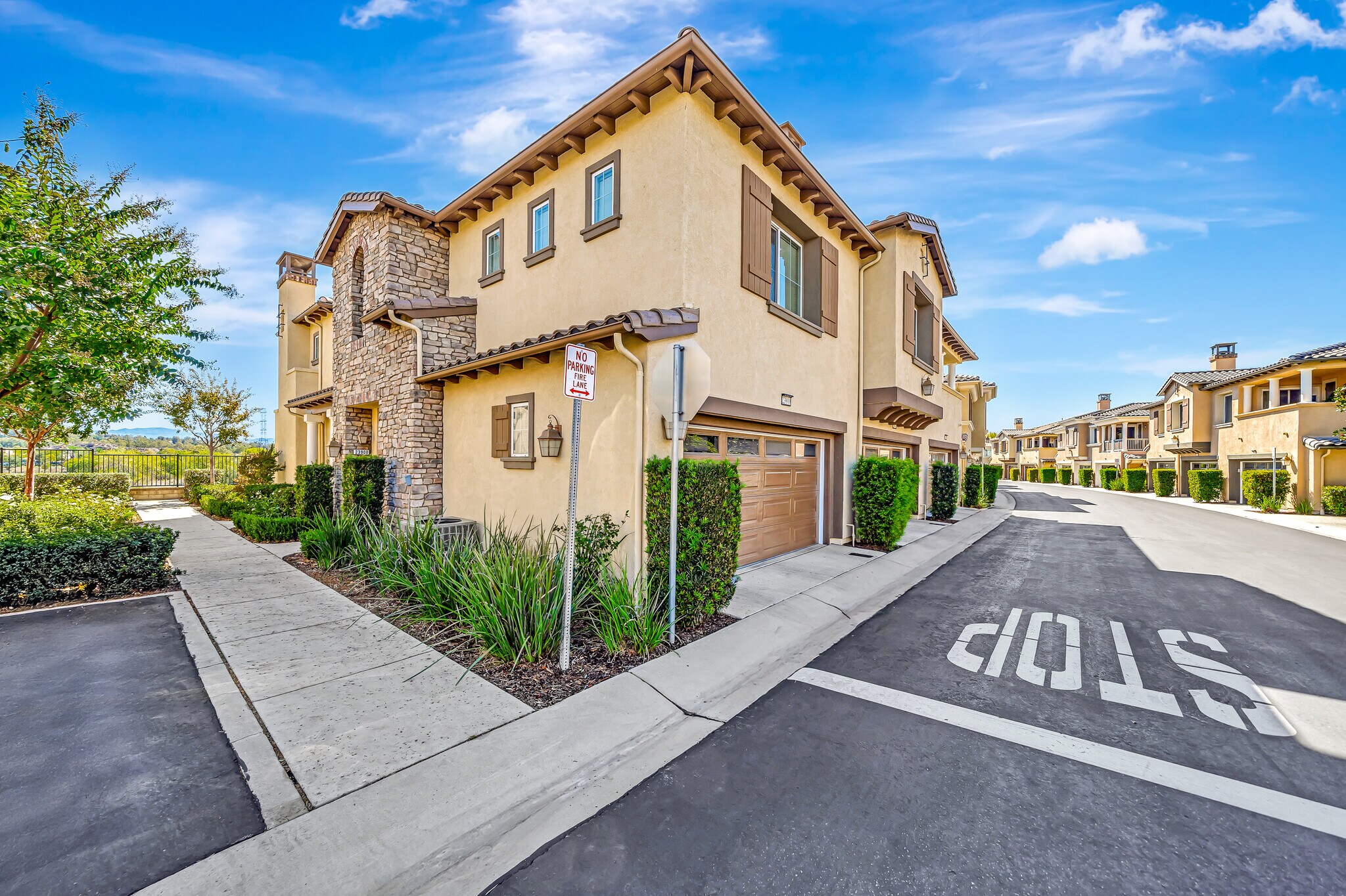 Building Photo - 23902 Brescia Dr