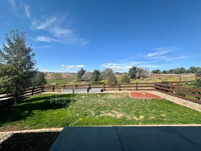 Building Photo - 2122 Longfin Ct