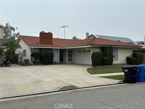 Building Photo - 13235 Palm Pl