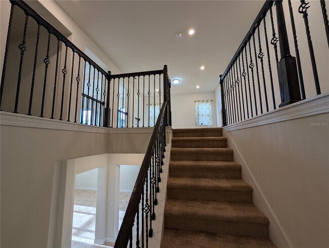 Building Photo - 1381 Patterson Ter