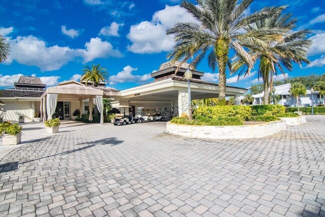 Building Photo - 4744 Fox Hunt Dr