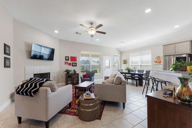 Building Photo - 19063 Minero Ln