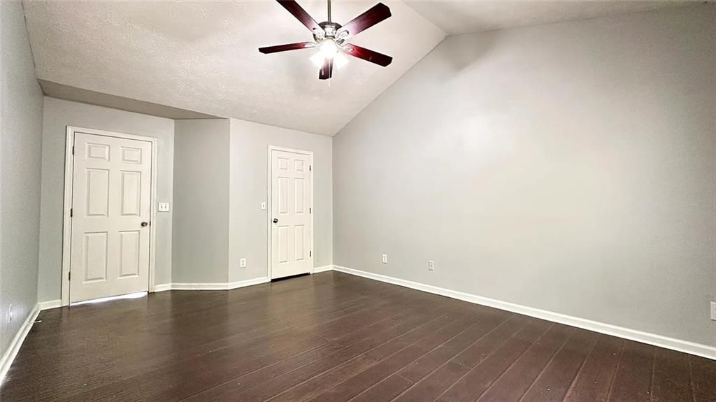 Building Photo - 641 Tower Hill Ct