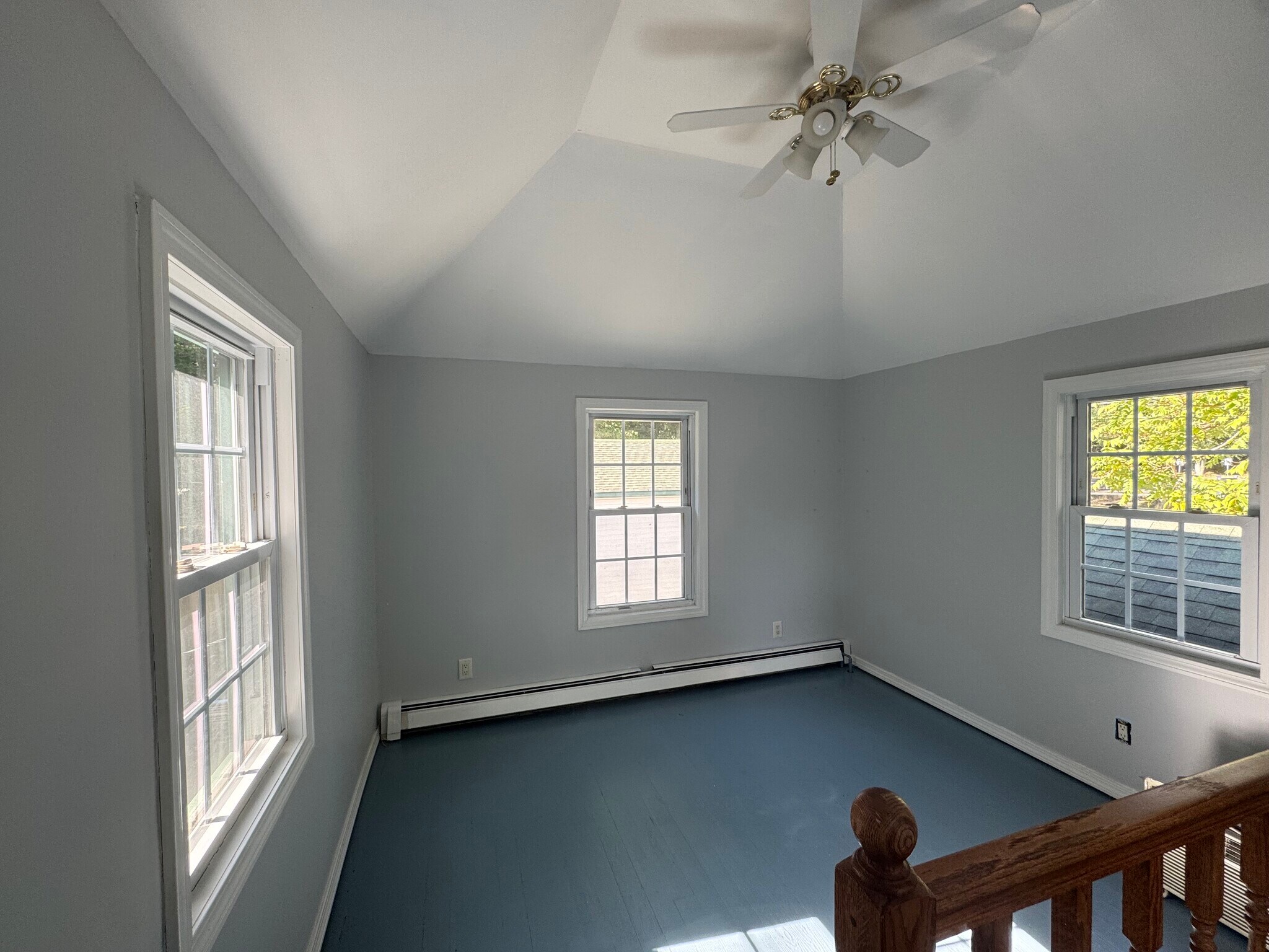 Building Photo - 110 N Country Rd