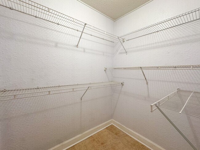Building Photo - The Grande Downtown - One bedroom one bath...