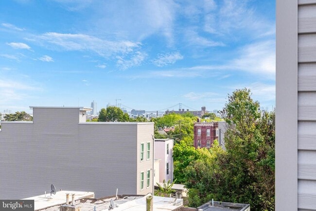 Building Photo - 2139 N 7th St