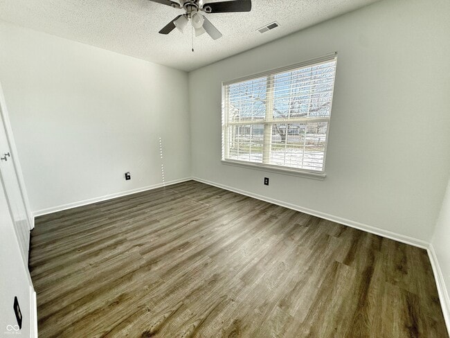 Building Photo - 776 Alvey Ct