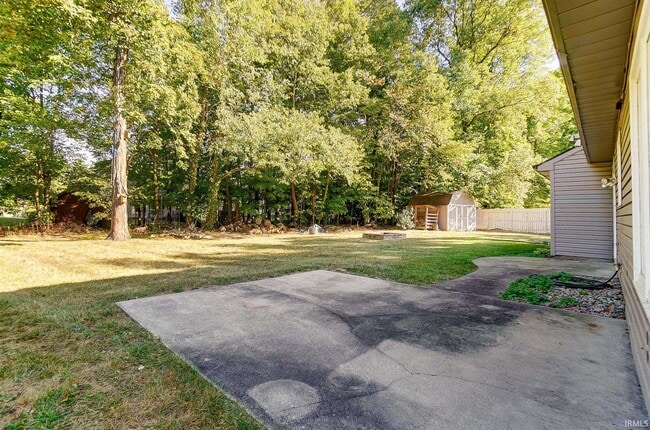 Building Photo - 5931 Spring Oak Ct
