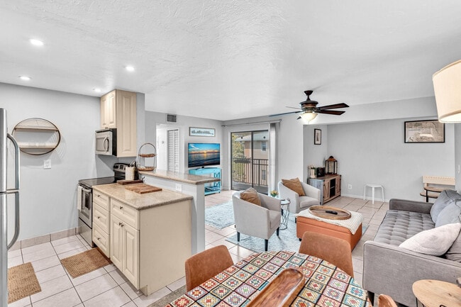 Building Photo - 1826 N Dixie Hwy