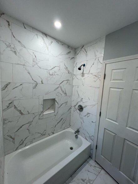 Building Photo - 4086 Montgomery St