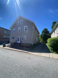 Building Photo - 13 Cozzens Ave