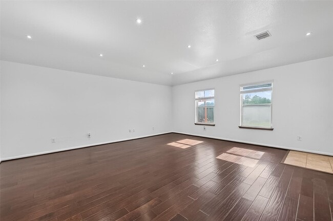 Building Photo - 9322 Limestone Ranch Ln