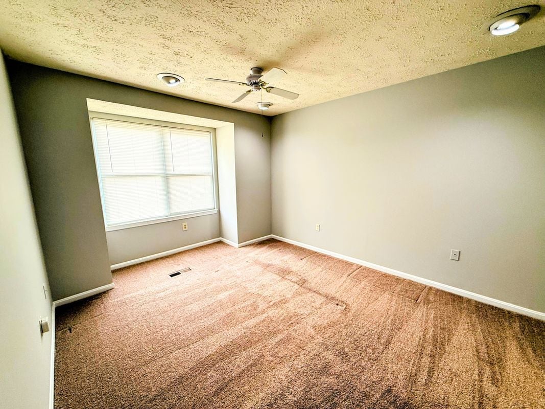 Building Photo - 4001 Bittern Ct