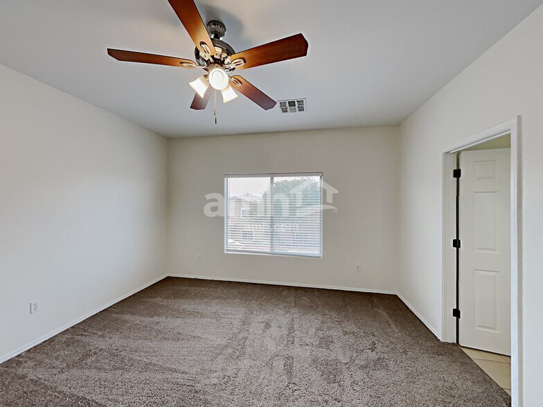 Building Photo - 91 N Mail Station Ln