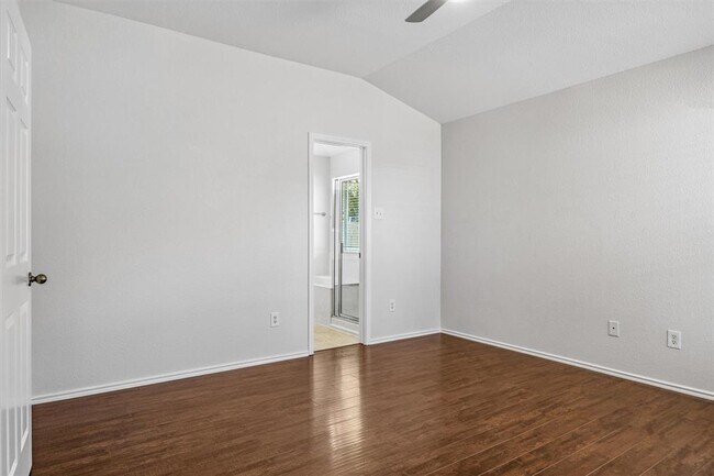 Building Photo - 437 Sweet Leaf Ln