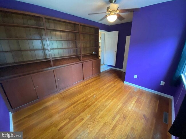 Building Photo - 802 Payton Dr