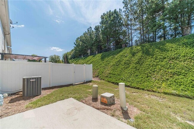 Building Photo - 3328 Sardis Bend Dr