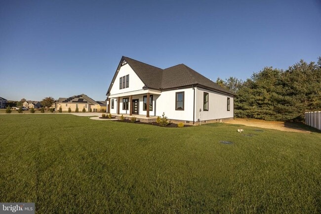 Building Photo - 5692 King Stuart Dr