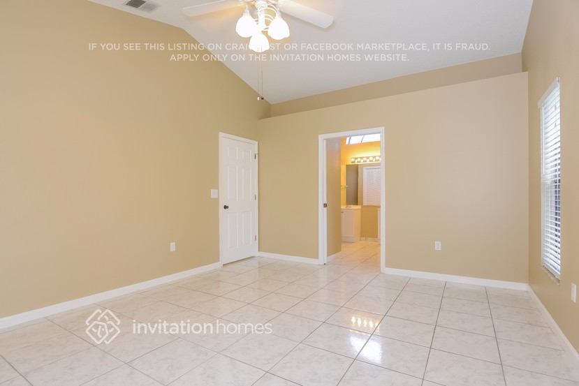 Building Photo - 1604 Cumberland Ct E