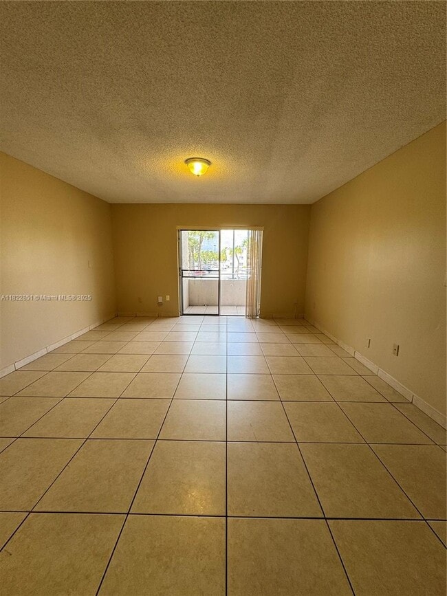 Building Photo - 7747 SW 86th St