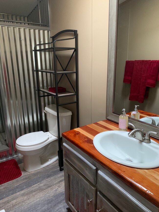 Building Photo - 112 Pine Knot Trail