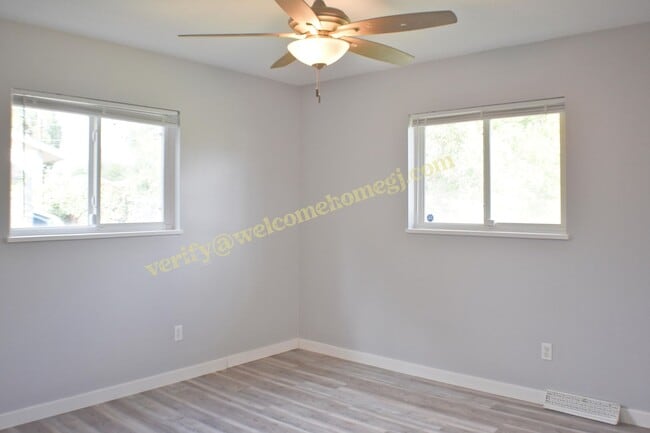 Building Photo - PRELEASE AVAILBLE WHILE UNDER REMODEL