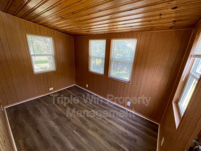 Building Photo - 1205 Nectar Dr