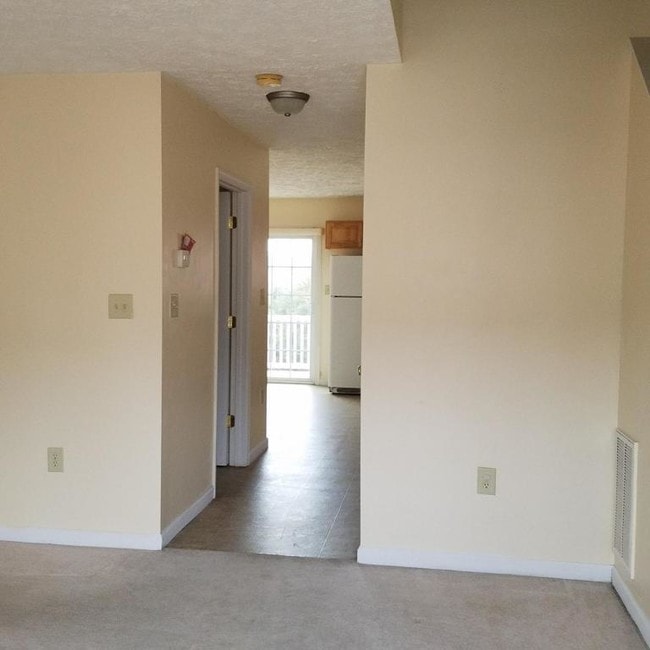 Building Photo - 78 Pinnacle Ln