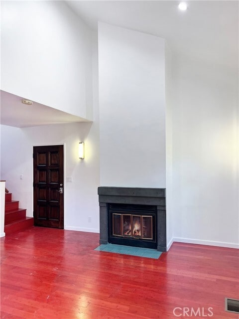 Building Photo - 8570 Wonderland Ave