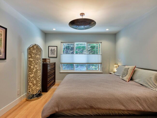 Building Photo - Forest Knolls: Luxuriously Remodeled Single Family Home w/ Expansive Views, Family Room, Office, ...