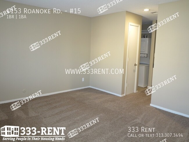 Building Photo - Look! ONLY $500 DEPOSIT! You'll love the p...