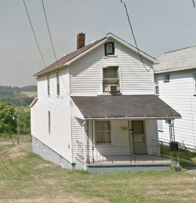 Primary Photo - 53 Main St