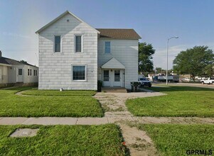 Building Photo - 1859 Front St