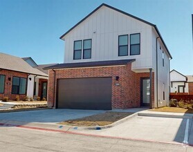 Building Photo - 645 Frisco Rd