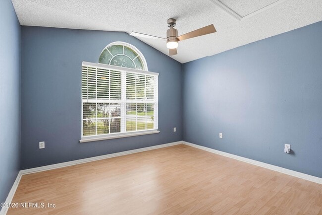 Building Photo - 5571 Westland Station Rd