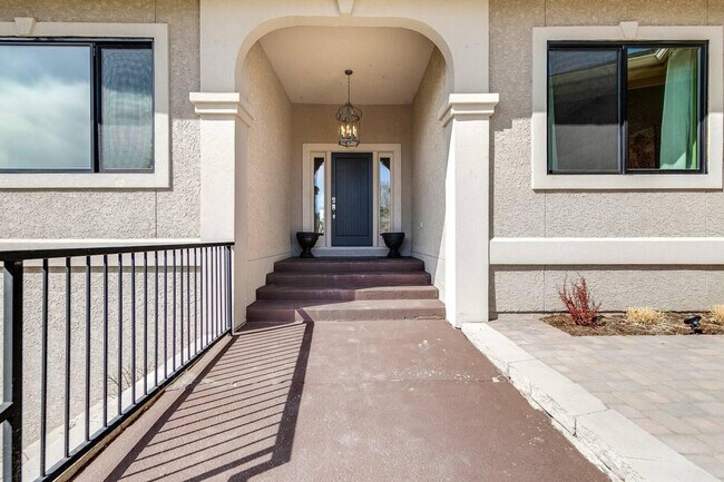 Building Photo - 1942 S Routt Ct