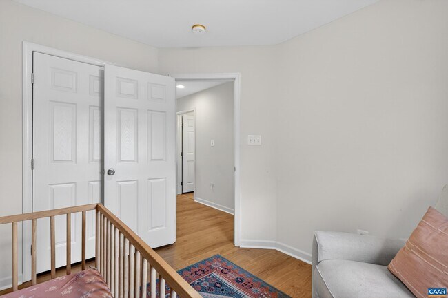 Building Photo - 2417 Abington Dr