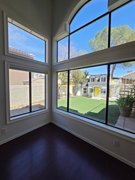 Building Photo - 5650 Ruby Creek Dr