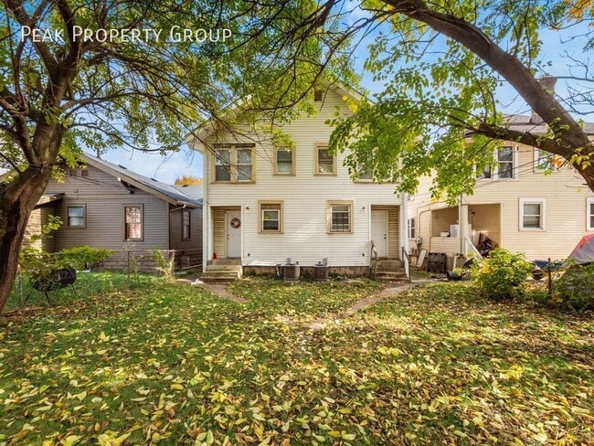 Building Photo - 1411 N 5th St